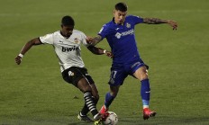 瓦力棋牌官网-马德里竞技遭遇连败，球队面临困境的简单介绍