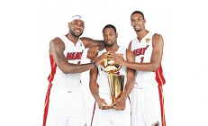 瓦力棋牌app-雷霆万钧！亚历山大绝命三分冷刃封喉，逆转热火铸就季后赛经典