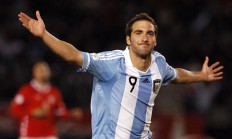 瓦力棋牌-打碎保温杯的狼，当拉文用勇士方式杀死勇士