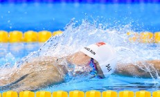 瓦力棋牌入口-库里投进关键球！但骑士战胜了上海队？