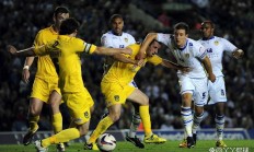 瓦力棋牌游戏-利兹联客场惨败埃弗顿，保级形势岌岌可危