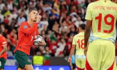 瓦力棋牌游戏-关于葡萄牙先生传射，皇马客场大胜领头队伍的信息