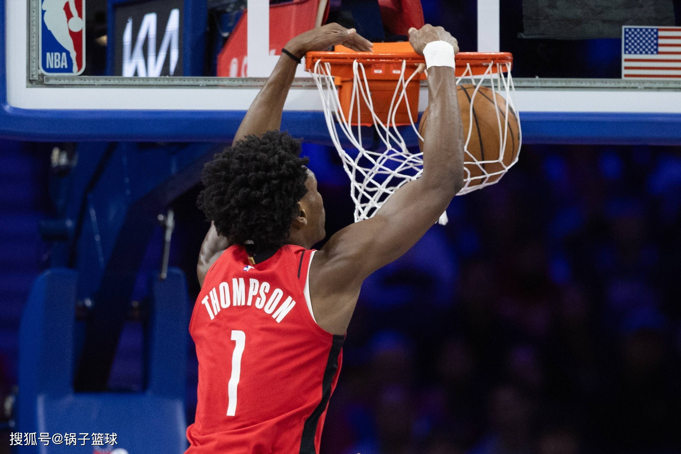 NBA明星赛：火箭队球星展现高超技术，获赞无数的简单介绍