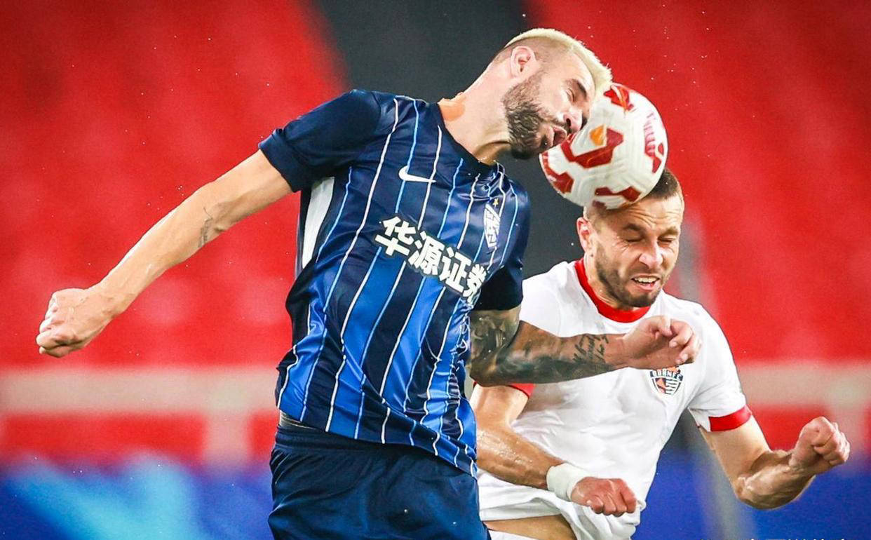 武汉卓尔主场战胜申花，实现保级突破的简单介绍