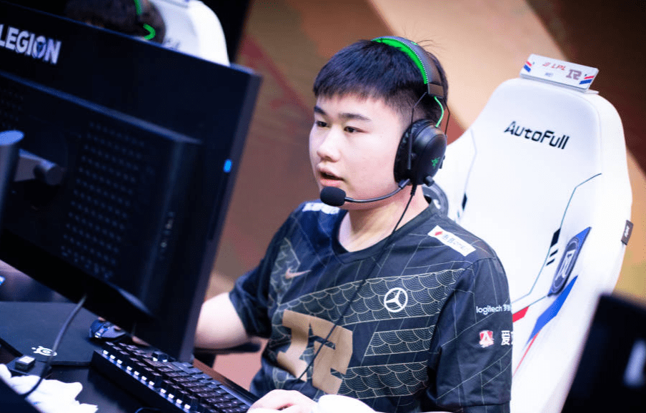 V5翻盘TSM,Bin团战一打五宿命之战全球总决赛,锁定晋级资格的简单介绍 V5翻盘TSM,Bin团战一打五宿命之战全球总决赛,锁定晋级资格的简单介绍