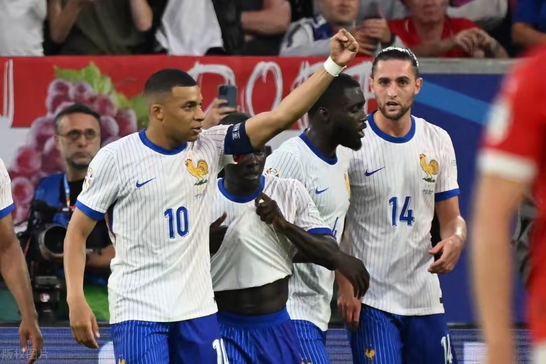 比利时队在欧洲杯预选赛中失误频频，备战工作待加强的简单介绍