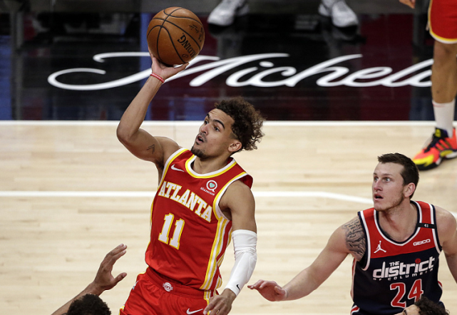 爵士轻取老鹰,锁定季后赛资格 爵士轻取老鹰,锁定季后赛资格