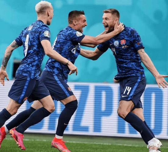 斯洛文尼亚大胜柯拉尔维看门法罗群岛客场失利 斯洛文尼亚大胜柯拉尔维看门法罗群岛客场失利