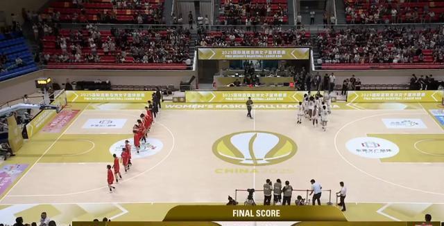 日本篮球联赛决赛现场一片火爆