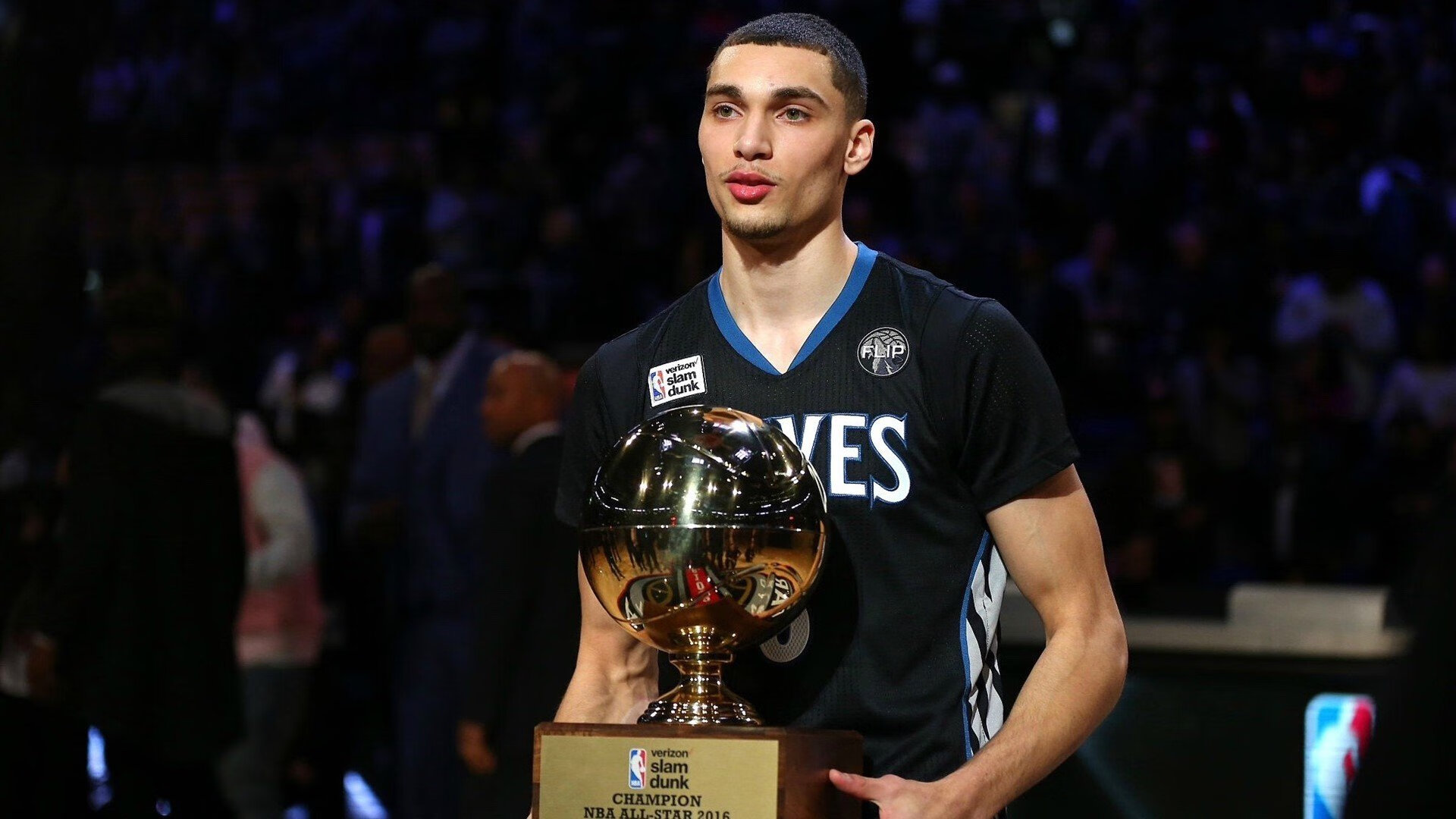 欧冠决战夜,杜兰特完成三万分,巴黎与菲尼克斯的时差里,体育画下同心圆