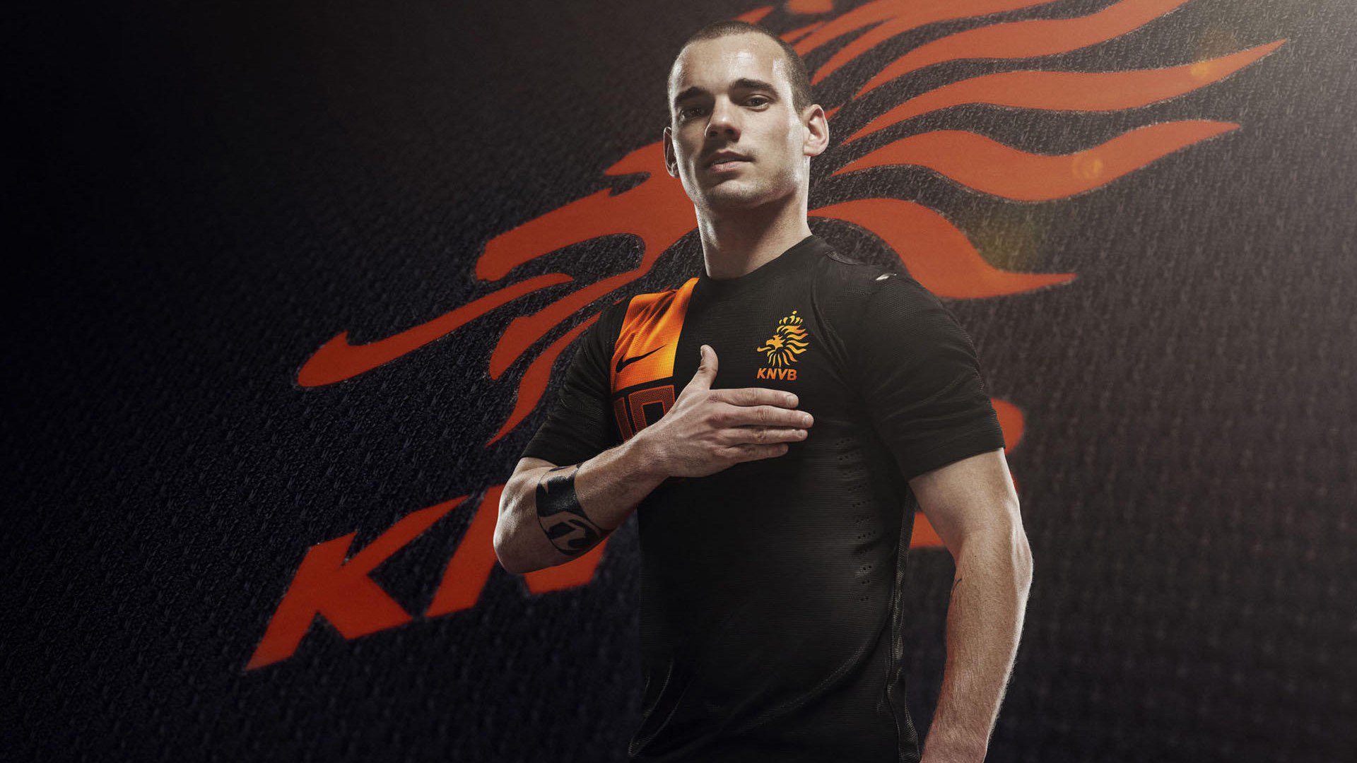 本泽马扛鼎之力引领逆转，马德里竞技补时绝杀芬兰缔造传奇