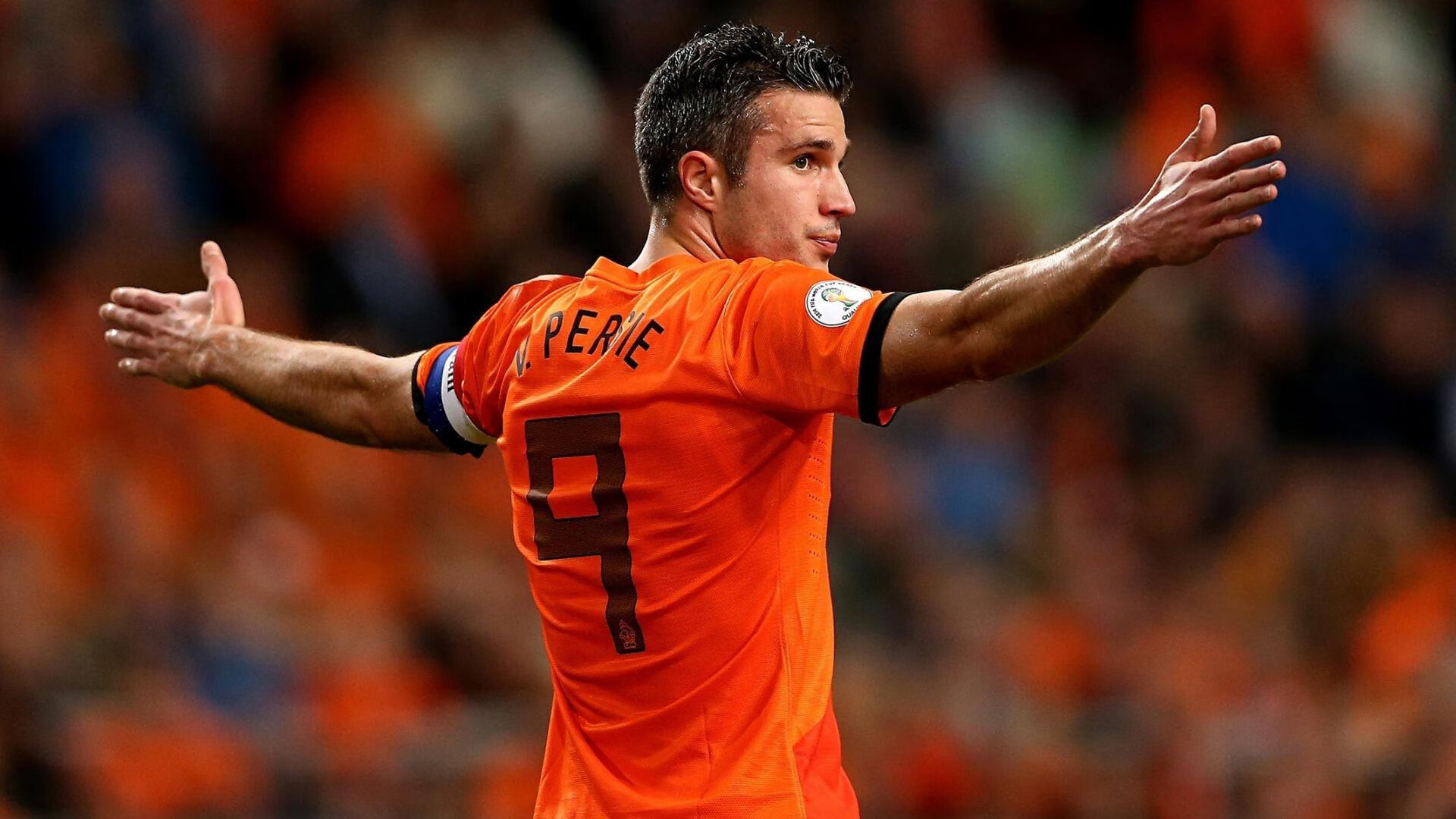 天山铁骑踏平紫金王朝，布克绝境救主铸就传奇